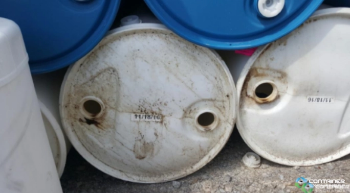 Drums For Sale: Used 55 Gallons Plastic Drums Closed Head Non Food Grade In Tennessee - image 1 Drums For Sale: Used 55 Gallons Plastic Drums Closed Head Non Food Grade In Tennessee - image 1