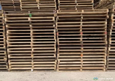 Wood Pallets For Sale: Used 48x40x4.75  B Grade Wood Pallets In Texas - image  1