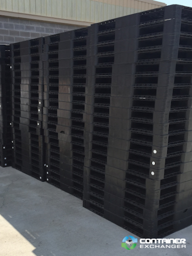 Plastic Pallets For Sale: Used 43x43x4.7 Plastic Pallets Texas In Texas - image  2