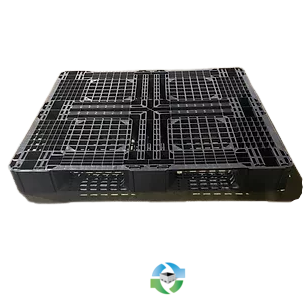 Plastic Pallets For Sale: Used 44x38x4.5  Black Stackable Plastic Pallets Indiana In Indiana - image  1