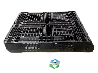 Plastic Pallets For Sale: Used 44x38x4.5  Black Stackable Plastic Pallets Indiana In Indiana - image  2