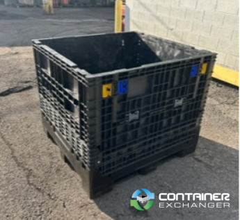 Pallet Containers For Sale: LIKE NEW 45x48x41 Collapsible Bulk Containers w. Drop Doors Michigan In Michigan - image  1