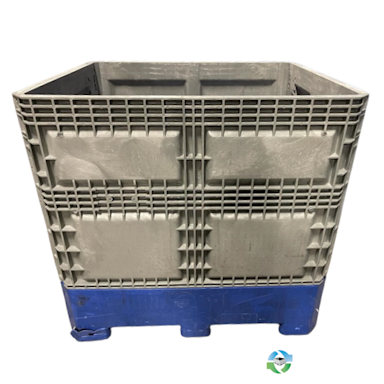 Pallet Containers For Sale: USED 48x40x46 BULK CONTAINERS WITH LIDS MISSISSAUGA In Ontario - image  1