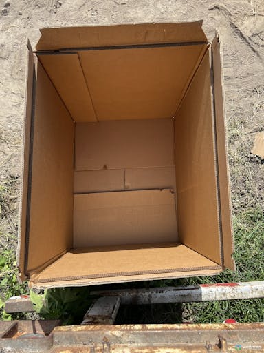 Gaylord Boxes For Sale: Used 44x36x39.5 3 Wall Rectangular Gaylord Box with locking lid Texas In Texas - image  2