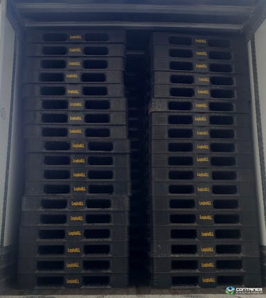 Plastic Pallets For Sale: Used 43x43x6 Stackable Plastic Pallets Mid Duty California In California - image  1