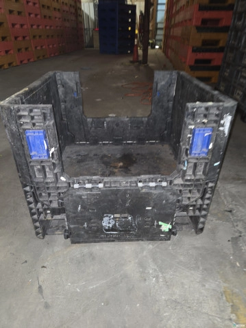 Pallet Containers For Sale: Refurbished 30x32x25 Collapsible Bulk Container All Black with 2 Drop Doors Ohio In Ohio - image 2 Pallet Containers For Sale: Refurbished 30x32x25 Collapsible Bulk Container All Black with 2 Drop Doors Ohio In Ohio - image 2
