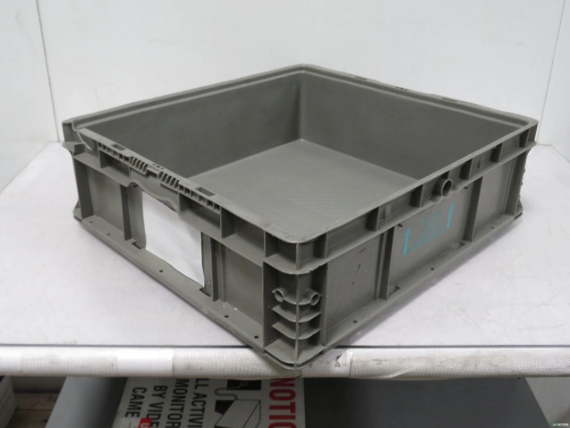 Stacking Totes For Sale: Used 24x22.5x7.5 Straight Wall Stacking Tote Texas In Texas - image 3 Stacking Totes For Sale: Used 24x22.5x7.5 Straight Wall Stacking Tote Texas In Texas - image 3