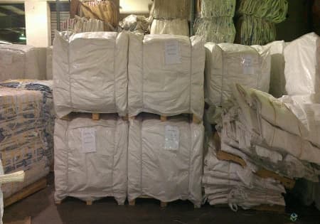 Bulk Bags - FIBC For Sale: New 42x42x44 Duffle Top Spout Bottom Baffled Bulk Bag In Iowa - image 1 Bulk Bags - FIBC For Sale: New 42x42x44 Duffle Top Spout Bottom Baffled Bulk Bag In Iowa - image 1