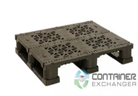 Plastic Pallets For Sale: NEW 40x32 Heavy-Duty 3-Runner (32) 3-Rod Plastic Pallets In Michigan - image 1 Plastic Pallets For Sale: NEW 40x32 Heavy-Duty 3-Runner (32) 3-Rod Plastic Pallets In Michigan - image 1