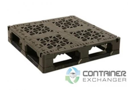 Plastic Pallets For Sale: NEW 37x37 Heavy Duty Picture Frame Pallets With Rods Iowa In Michigan - image 1 Plastic Pallets For Sale: NEW 37x37 Heavy Duty Picture Frame Pallets With Rods Iowa In Michigan - image 1