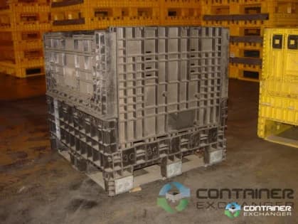 Pallet Containers For Sale: Used 30x32x34 Collapsible Bulk Containers with drop doors - Mixed colors Indiana In Indiana - image 2 Pallet Containers For Sale: Used 30x32x34 Collapsible Bulk Containers with drop doors - Mixed colors Indiana In Indiana - image 2