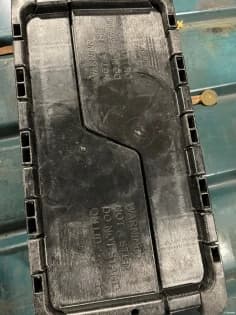 Stack & Nest Totes For Sale: USED 14X8X7 Stack and Nest Totes with Attached Lid Ontario In Ontario - image 2 Stack & Nest Totes For Sale: USED 14X8X7 Stack and Nest Totes with Attached Lid Ontario In Ontario - image 2