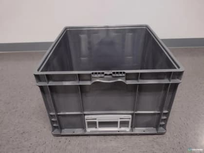 Stacking Totes For Sale: Used 24x22x14 Stacking totes - Minimum Order 96 pcs In Mississippi - image 3 Stacking Totes For Sale: Used 24x22x14 Stacking totes - Minimum Order 96 pcs In Mississippi - image 3