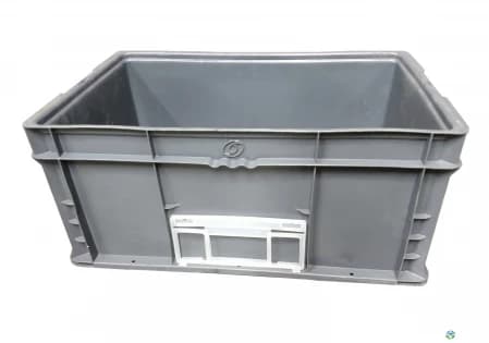 Stacking Totes For Sale: Used 24x15x11 Stacking Totes Ohio In Ohio - image 2 Stacking Totes For Sale: Used 24x15x11 Stacking Totes Ohio In Ohio - image 2