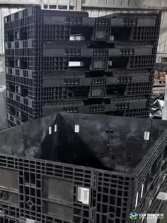 Pallet Containers For Sale: Used 64.5x48x34 2-Hatch Collapsible Bulk Containers Indiana In Indiana - image 3 Pallet Containers For Sale: Used 64.5x48x34 2-Hatch Collapsible Bulk Containers Indiana In Indiana - image 3