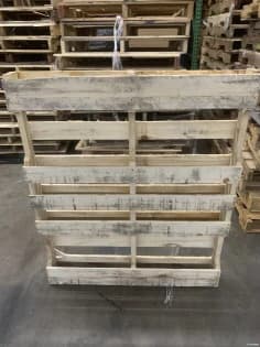 Wood Pallets For Sale: Used 48x40x4.5 Standard Wood Pallets Massachusetts In Massachusetts - image 3 Wood Pallets For Sale: Used 48x40x4.5 Standard Wood Pallets Massachusetts In Massachusetts - image 3