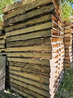 Wood Pallets For Sale: Used 48x48 2 Way 4 Runner HT Wood Pallets Texas In Texas - image 3 Wood Pallets For Sale: Used 48x48 2 Way 4 Runner HT Wood Pallets Texas In Texas - image 3