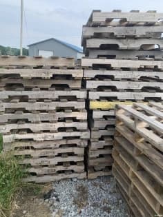Wood Pallets For Sale: Used 42x48 Wood Pallets Ohio In Ohio - image 3 Wood Pallets For Sale: Used 42x48 Wood Pallets Ohio In Ohio - image 3