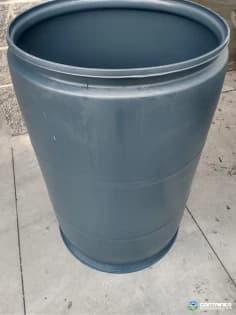Drums For Sale: Refurbished 55 Gallons Drums Open Head with lid and ring included Mix color Ontario In Ontario - image 3 Drums For Sale: Refurbished 55 Gallons Drums Open Head with lid and ring included Mix color Ontario In Ontario - image 3