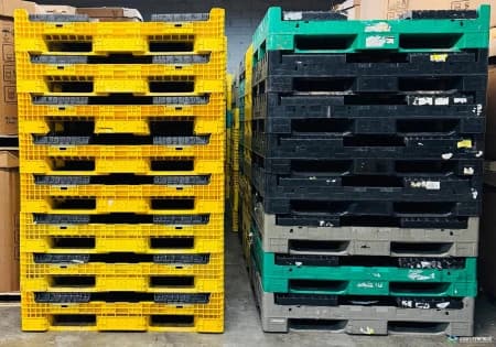 Pallet Containers For Sale: Used 45x48x25 Collapsible Bulk Containers with Drop Doors Mix Colors Ontario In Ontario - image 4 Pallet Containers For Sale: Used 45x48x25 Collapsible Bulk Containers with Drop Doors Mix Colors Ontario In Ontario - image 4