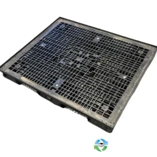 Plastic Pallets For Sale: Refurbished 57x48x5.5 Heavy Duty Plastic Pallets Ontario In Ontario - image 1 Plastic Pallets For Sale: Refurbished 57x48x5.5 Heavy Duty Plastic Pallets Ontario In Ontario - image 1