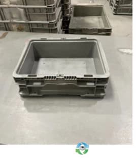 Stacking Totes For Sale: Used 12x15x5 Stacking Totes California In California - image 2 Stacking Totes For Sale: Used 12x15x5 Stacking Totes California In California - image 2