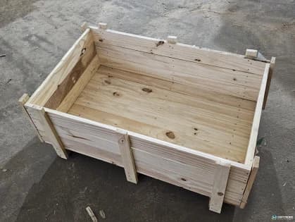 Wood Crates For Sale: New 43x28x17 Fixed Wall Wood Crate with Lids Michigan In Michigan - image 2 Wood Crates For Sale: New 43x28x17 Fixed Wall Wood Crate with Lids Michigan In Michigan - image 2