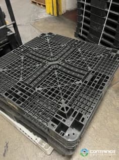 Plastic Pallets For Sale: USED 51x43x4.75 PLASTIC PALLETS ONTARIO In Ontario - image 1 Plastic Pallets For Sale: USED 51x43x4.75 PLASTIC PALLETS ONTARIO In Ontario - image 1