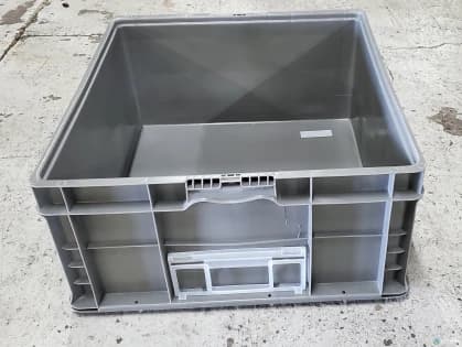 Stacking Totes For Sale: Like New Orbis Light Gray 24x22x11 Smooth Bottom Units Ohio In Ohio - image 2 Stacking Totes For Sale: Like New Orbis Light Gray 24x22x11 Smooth Bottom Units Ohio In Ohio - image 2