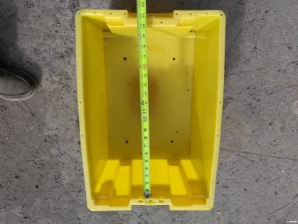 Stack & Nest Totes For Sale: New 23.75 x16.25x10.5 Stack and Nest Totes Pennsylvania In Pennsylvania - image 2 Stack & Nest Totes For Sale: New 23.75 x16.25x10.5 Stack and Nest Totes Pennsylvania In Pennsylvania - image 2