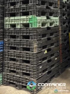 Pallet Containers For Sale: Used 56x48x34 Collapsible Bulk Containers w. Drop Doors Mixed Colors Michigan In Michigan - image 3 Pallet Containers For Sale: Used 56x48x34 Collapsible Bulk Containers w. Drop Doors Mixed Colors Michigan In Michigan - image 3