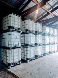 IBC Totes For Sale: Used 275 Gallon Food Grade IBC Totes Minnesota In Minnesota - image 2 IBC Totes For Sale: Used 275 Gallon Food Grade IBC Totes Minnesota In Minnesota - image 2