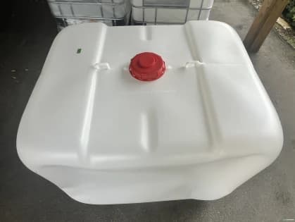 IBC Totes For Sale: New 275 Gallon IBC Totes Bottles Only NO Cages British Columbia Canada In British Columbia - image 2 IBC Totes For Sale: New 275 Gallon IBC Totes Bottles Only NO Cages British Columbia Canada In British Columbia - image 2