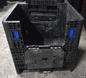 Pallet Containers For Sale: Refurbished Orbis 30x32x30 Collapsible Bulk Containers with 2 Drop Doors Ohio In Ohio - image 2 Pallet Containers For Sale: Refurbished Orbis 30x32x30 Collapsible Bulk Containers with 2 Drop Doors Ohio In Ohio - image 2