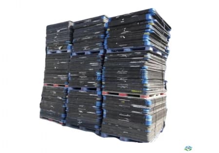 Plastic Pallets For Sale: Used 56x44x1.5 Top Frames of a Plastic Pallets Quebec In Quebec - image 1 Plastic Pallets For Sale: Used 56x44x1.5 Top Frames of a Plastic Pallets Quebec In Quebec - image 1