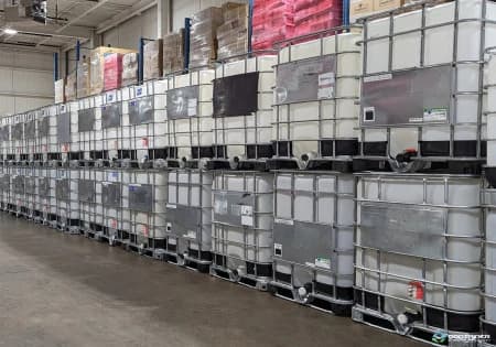 IBC Totes For Sale: 275 Gallon Fully Reconditioned Refurbished Triple Washed IBC Totes - Non-Food Grade Ontario and BC In Ontario - image 2 IBC Totes For Sale: 275 Gallon Fully Reconditioned Refurbished Triple Washed IBC Totes - Non-Food Grade Ontario and BC In Ontario - image 2