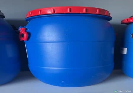 Drums For Sale: Refurbished 8 Gallon Plastic Drum with Detachable Twist Lid - Previous Food Grade New York In New York - image 2 Drums For Sale: Refurbished 8 Gallon Plastic Drum with Detachable Twist Lid - Previous Food Grade New York In New York - image 2