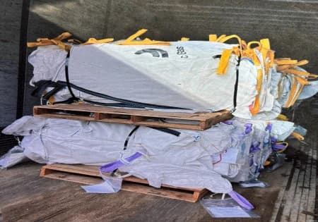 Bulk Bags - FIBC For Sale: Used 42.5x42.5x45 Spout Top and Bottom with Draw String Bulk Bags Tennessee In Tennessee - image 2 Bulk Bags - FIBC For Sale: Used 42.5x42.5x45 Spout Top and Bottom with Draw String Bulk Bags Tennessee In Tennessee - image 2