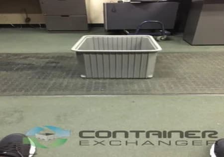 Stacking Totes For Sale: Used 22x18x12 Stacking Totes In Texas - image 2 Stacking Totes For Sale: Used 22x18x12 Stacking Totes In Texas - image 2