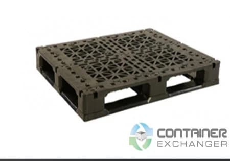 Plastic Pallets For Sale: NEW 47x43x6 Heavy-Duty Picture Frame Pallet No Rods Iowa In Michigan - image 1 Plastic Pallets For Sale: NEW 47x43x6 Heavy-Duty Picture Frame Pallet No Rods Iowa In Michigan - image 1