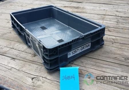 Stacking Totes For Sale: Used 24x15x4 Stacking Totes Texas In Texas - image 1 Stacking Totes For Sale: Used 24x15x4 Stacking Totes Texas In Texas - image 1