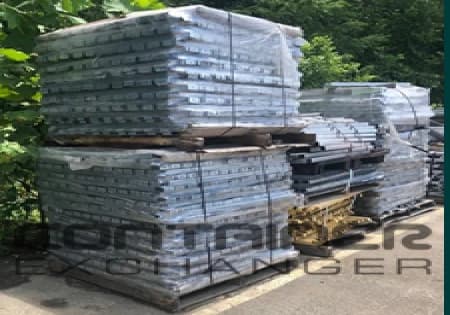 Pallet Supports For Sale: Thousands of 44" Support bars Available In North Carolina - image 1 Pallet Supports For Sale: Thousands of 44" Support bars Available In North Carolina - image 1