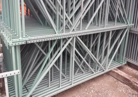 Uprights For Sale: Used Teardrop Upright 48x132, 3x3 Column, Green, New Style In Missouri - image 1 Uprights For Sale: Used Teardrop Upright 48x132, 3x3 Column, Green, New Style In Missouri - image 1