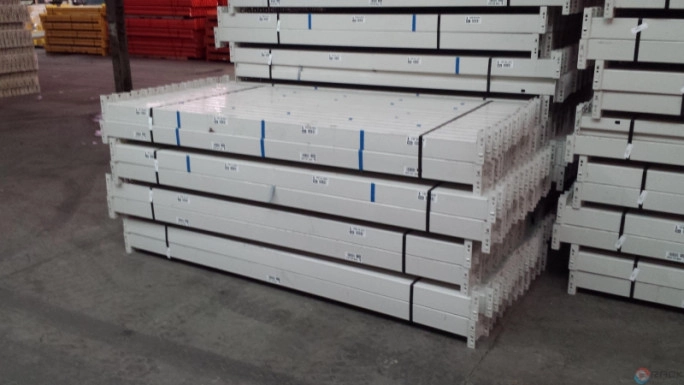 Beams For Sale: Used Teardrop Beam 96" x 4", 1 5/8 Step, White, New Style, w/Slots In Missouri - image 1 Beams For Sale: Used Teardrop Beam 96" x 4", 1 5/8 Step, White, New Style, w/Slots In Missouri - image 1