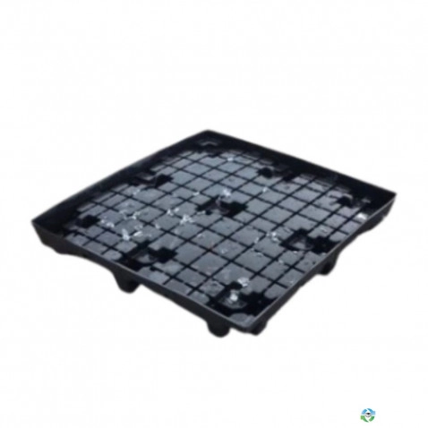 Plastic Pallets For Sale: Used 48x45x6 Nestable Plastic Pallets Ohio In Ohio - image 1 Plastic Pallets For Sale: Used 48x45x6 Nestable Plastic Pallets Ohio In Ohio - image 1