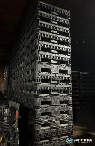 Pallet Containers For Sale: Used 45x48x34 Collapsible Bulk Containers w. Drop Doors - Mixed Colors South Carolina In South Carolina - image 4 Pallet Containers For Sale: Used 45x48x34 Collapsible Bulk Containers w. Drop Doors - Mixed Colors South Carolina In South Carolina - image 4