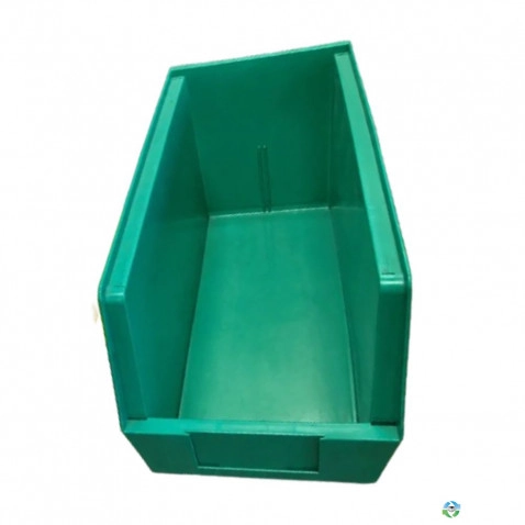 Stacking Totes For Sale: Used 18x8x9 Stacking Totes Texas In Texas - image 1 Stacking Totes For Sale: Used 18x8x9 Stacking Totes Texas In Texas - image 1