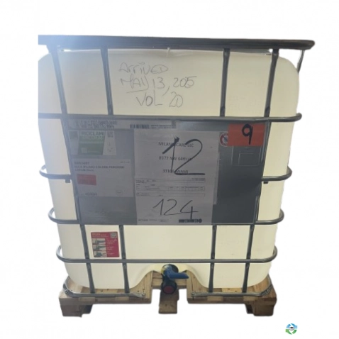 IBC Totes For Sale: Used 275 Gallon IBC Totes Non Food Grade Florida In Florida - image 1 IBC Totes For Sale: Used 275 Gallon IBC Totes Non Food Grade Florida In Florida - image 1