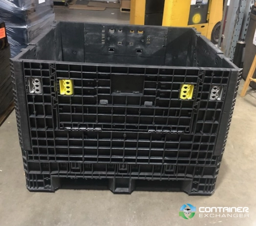 Pallet Containers For Sale: Used 45x48x34 Collapsible Bulk Containers with Drop doors - Mixed Colors In Michigan - image 2 Pallet Containers For Sale: Used 45x48x34 Collapsible Bulk Containers with Drop doors - Mixed Colors In Michigan - image 2