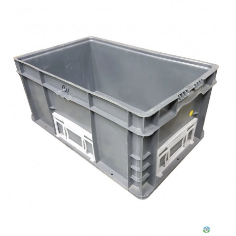 Stacking Totes For Sale: Used 24x15x11 Stacking Totes In Ohio - image 1 Stacking Totes For Sale: Used 24x15x11 Stacking Totes In Ohio - image 1